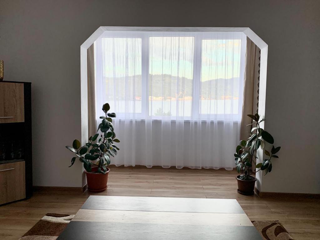 Cazare Apartament Orsova Διαμέρισμα Εξωτερικό φωτογραφία